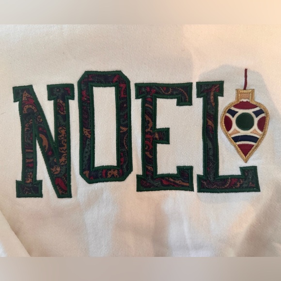 Vintage NOEL Christmas sweatshirt - Picture 2 of 7